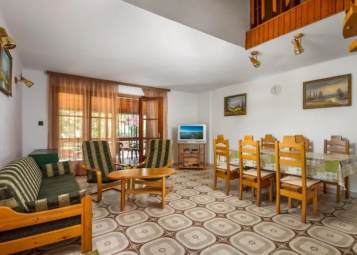 Daire Familia Nyaralo 16